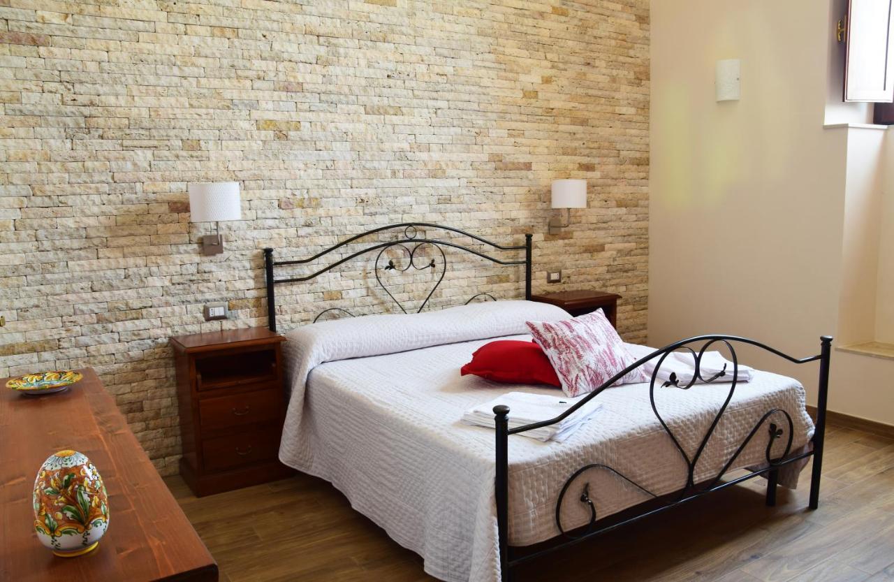 Bed and Breakfast Antico Casale Benali Syrakus Exterior foto