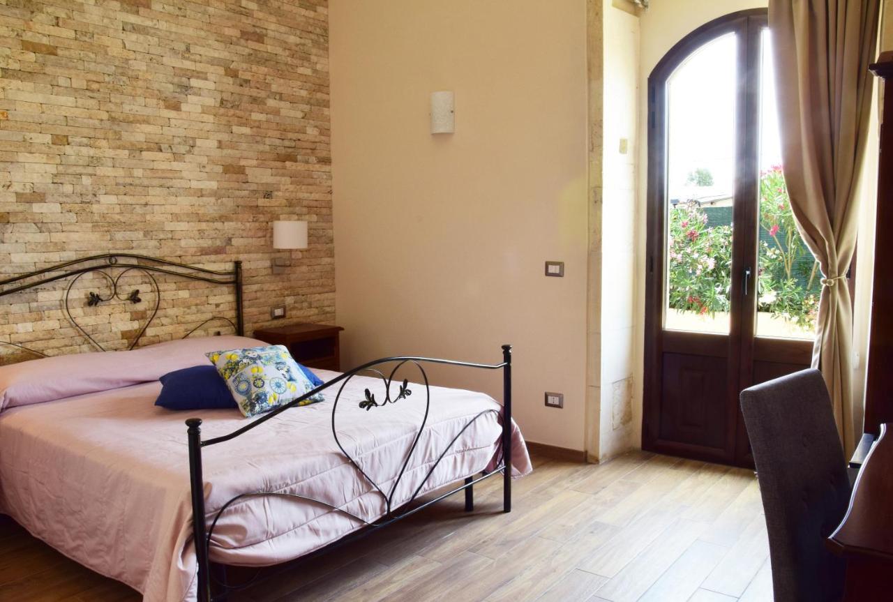 Bed and Breakfast Antico Casale Benali Syrakus Exterior foto
