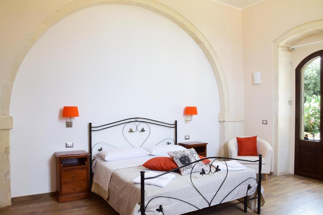Bed and Breakfast Antico Casale Benali Syrakus Exterior foto